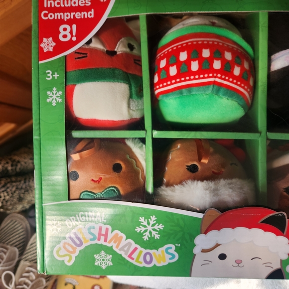 Original Squishmallows Holiday Ornament Set - 8 Pack - Picture 4 of 12